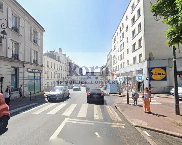 Commerce de détail dans Saint-Cloud à louer - Photo du bâtiment - Image 3 de 4