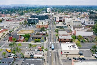 700 N Main St, Santa Ana, CA - AERIAL  map view - Image1