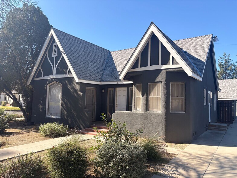 140 N Franklin St, Hemet, CA à vendre - Photo du bâtiment - Image 2 de 8