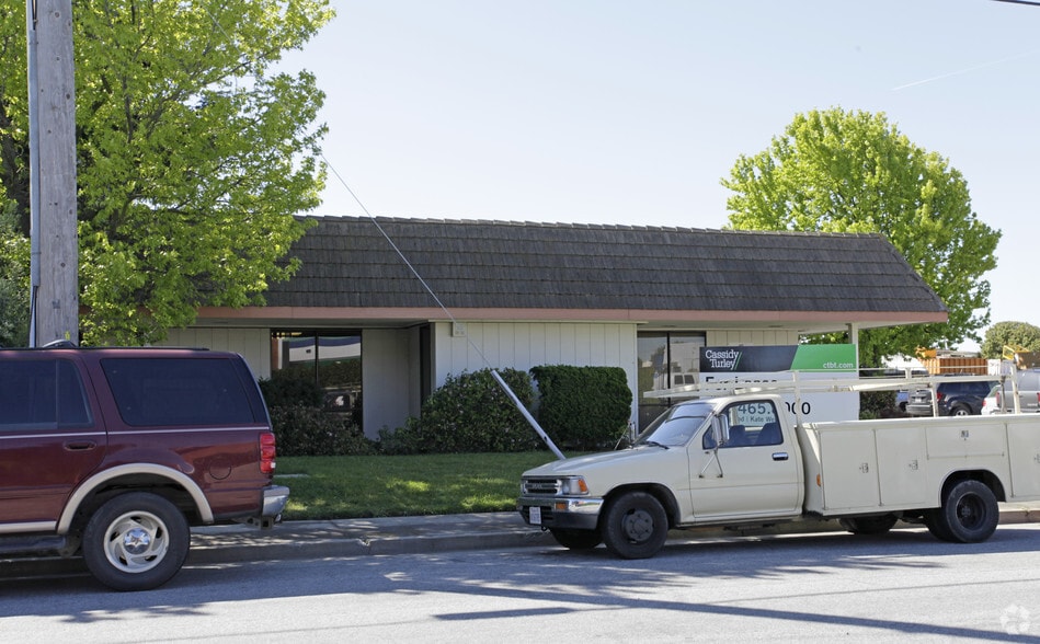 1660 Factor Ave, San Leandro, CA for lease - Building Photo - Image 2 of 3