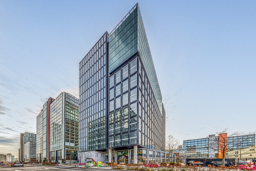 Westfield Ave, London for lease - Building Photo - Image 1 of 27