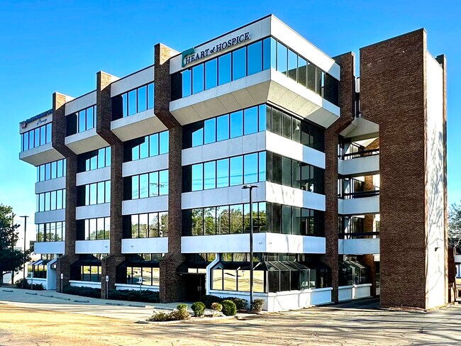 Plus de détails pour 1675 Lakeland Dr, Jackson, MS - Bureau, Bureau/Commerce de détail à louer