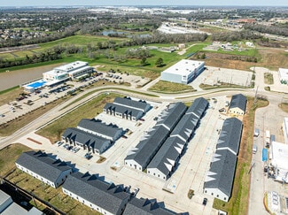 Plus de détails pour 1325 Main St, Katy, TX - Bureau à vendre