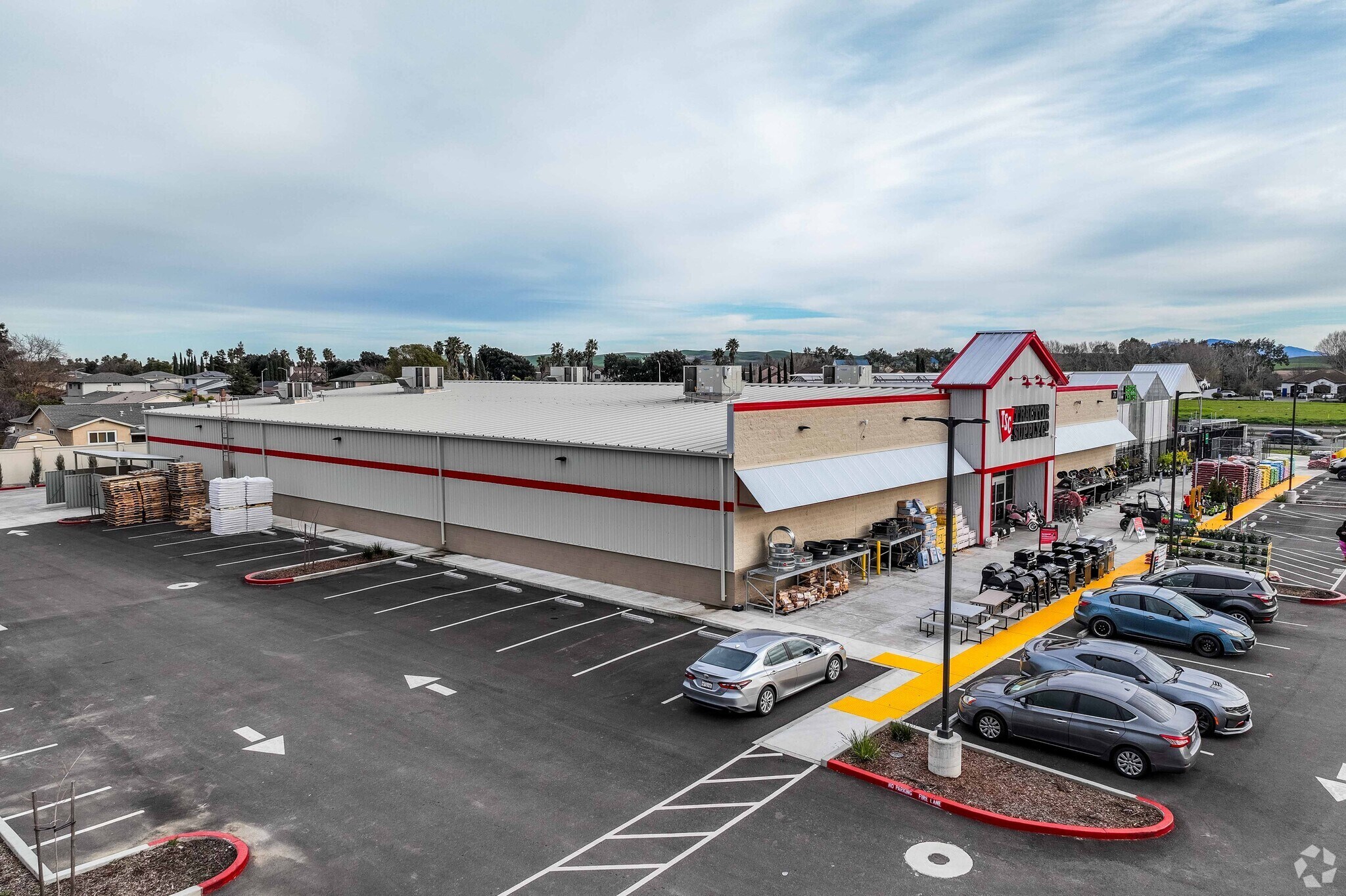 115 Sunset Ave, Suisun City, CA à louer Photo du bâtiment- Image 1 de 10