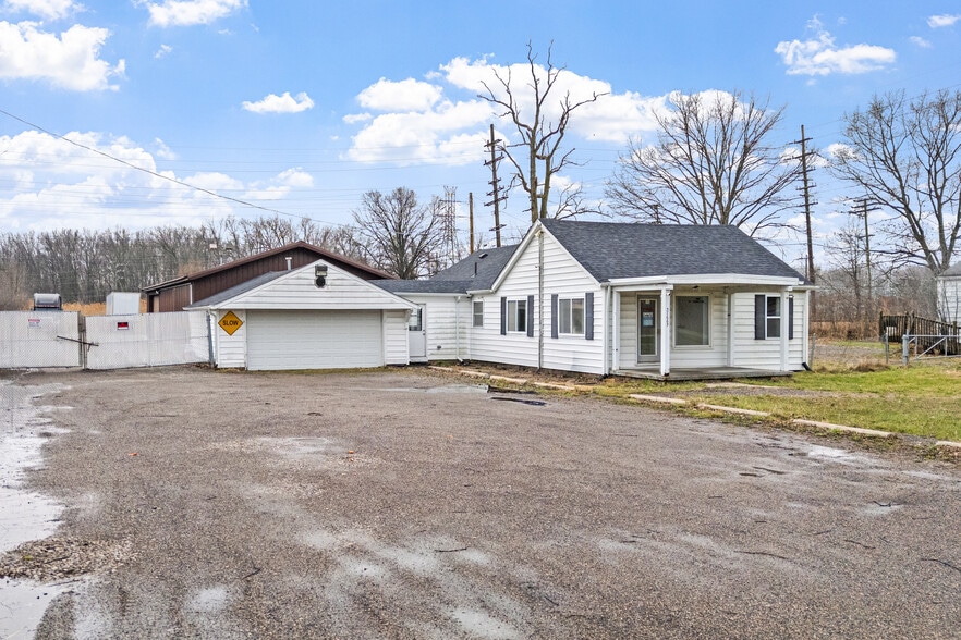 2 Commercial Assets portfolio of 1 properties for sale on LoopNet.ca - Building Photo - Image 3 of 6