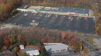 Plus de détails pour 4-14 Airport Rd, Dudley, MA - Commerce de détail à louer