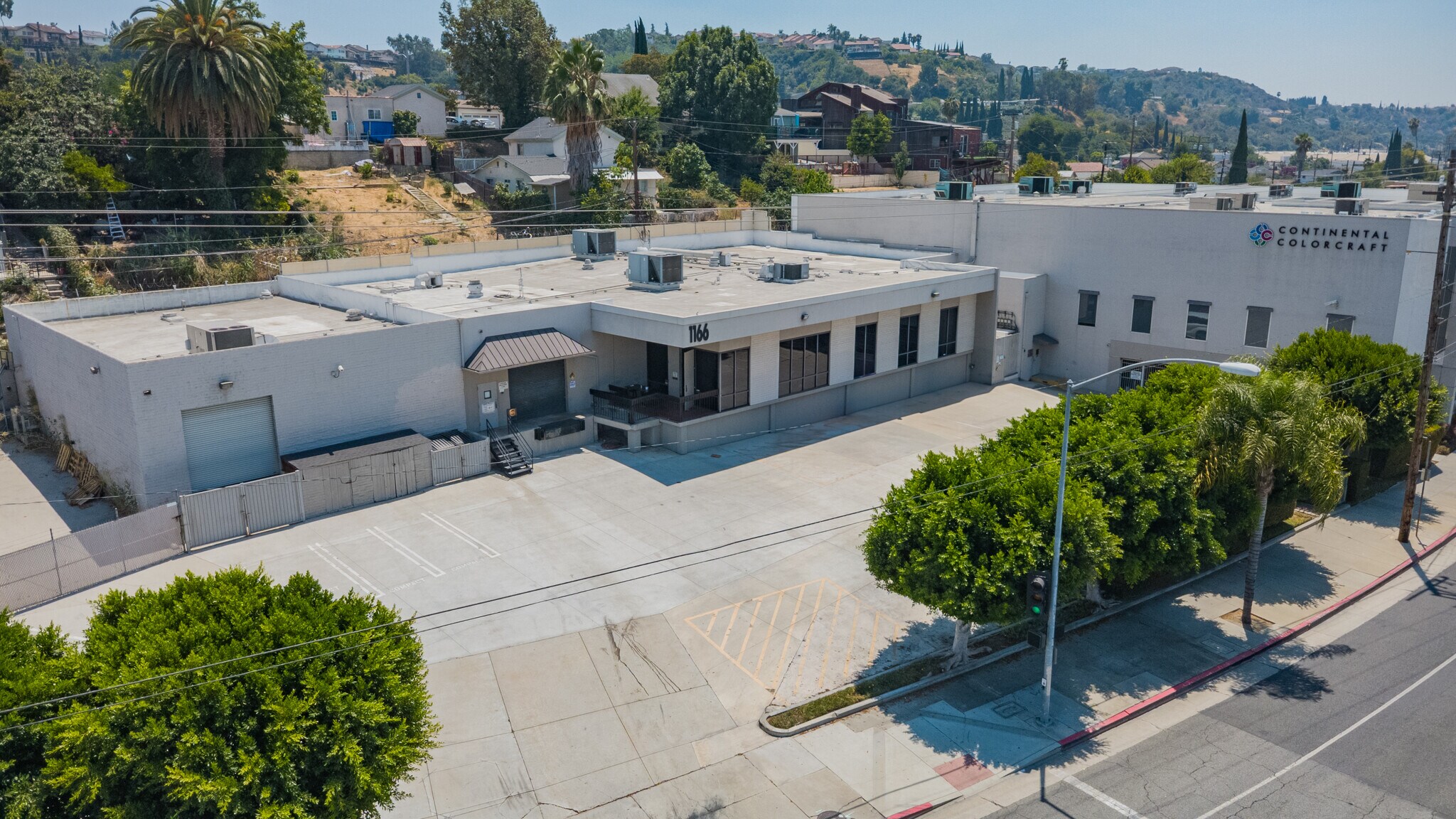 1166 W Garvey Ave, Monterey Park, CA à vendre Photo du bâtiment- Image 1 de 32