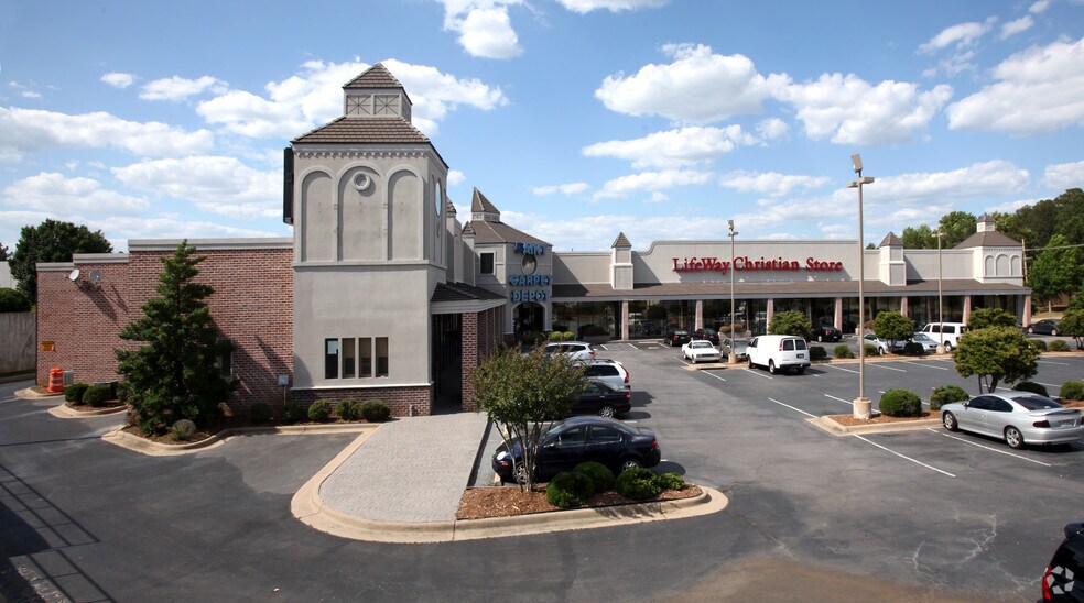 11600 Chenal Pky, Little Rock, AR à louer - Photo du bâtiment - Image 2 de 3