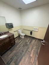 7801-7807 Telegraph Rd, Montebello, CA for lease Interior Photo- Image 2 of 8