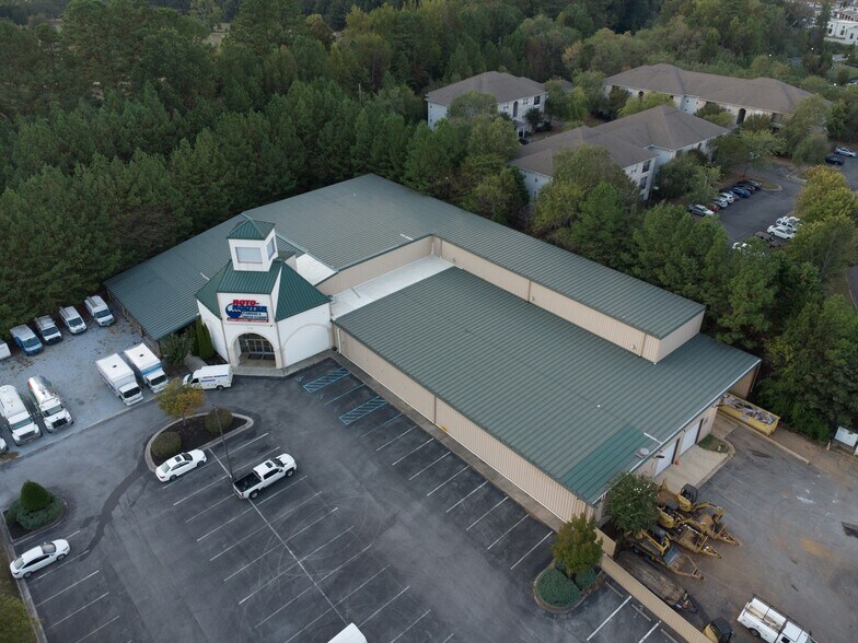 1435 Paramount Dr, Huntsville, AL à vendre - Photo du bâtiment - Image 3 de 35