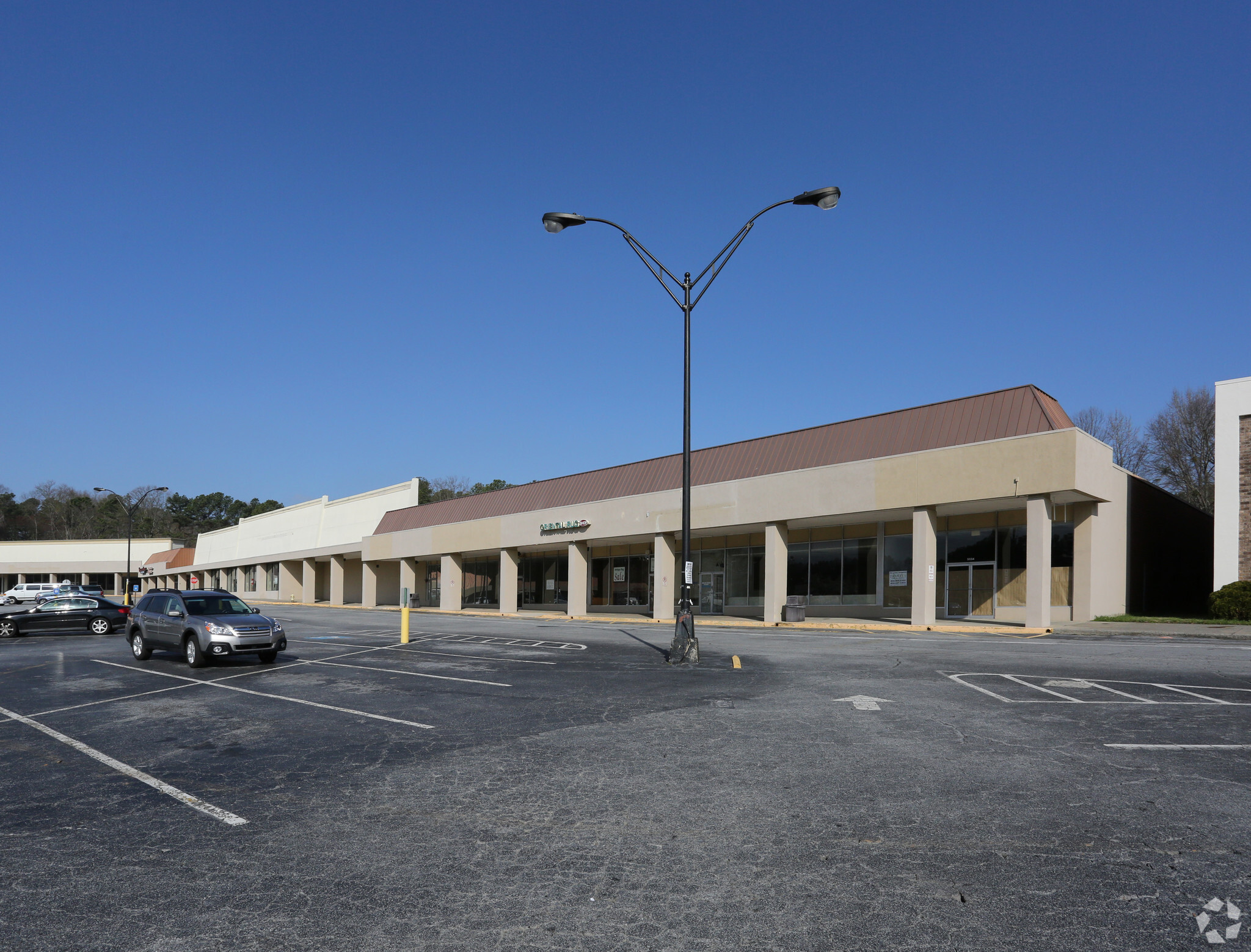 5518-5554 Peachtree Industrial Blvd, Chamblee, GA for sale Primary Photo- Image 1 of 1