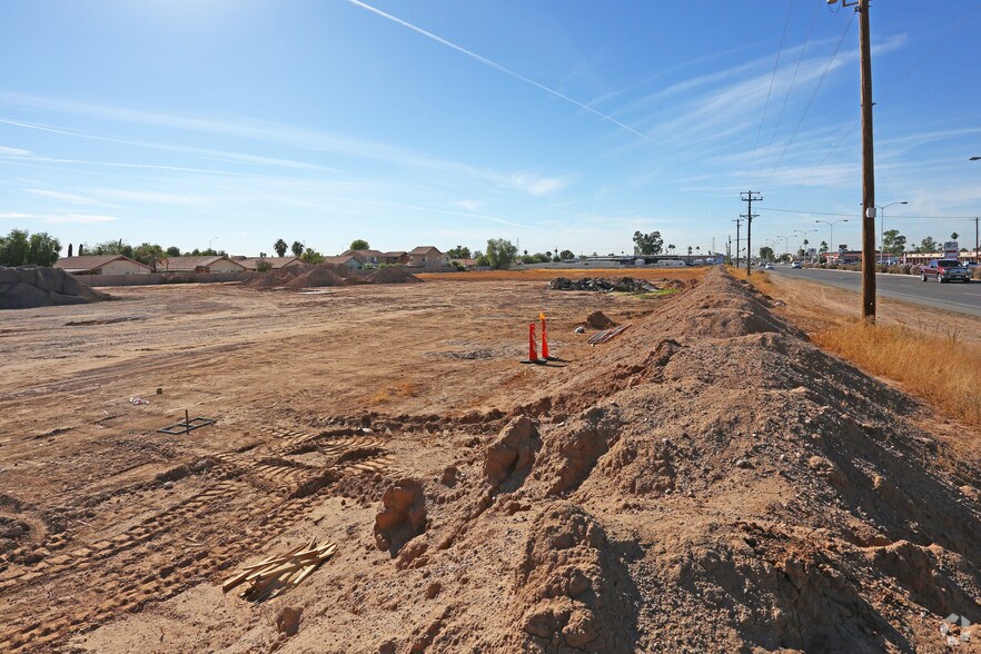 4049 E Main St, Mesa, AZ à vendre - Photo du bâtiment - Image 2 de 2