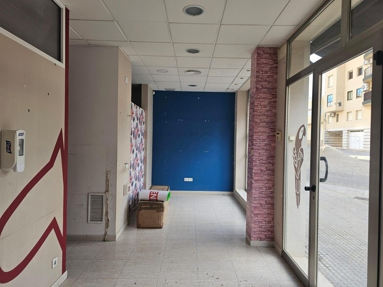 Retail in Sant Carles de la Ràpita, Tarragona for lease - Interior Photo - Image 2 of 9