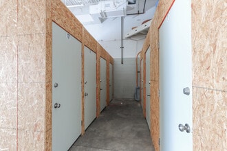 1740 Park Ave, Plover, WI à louer Photo intérieure- Image 1 de 69