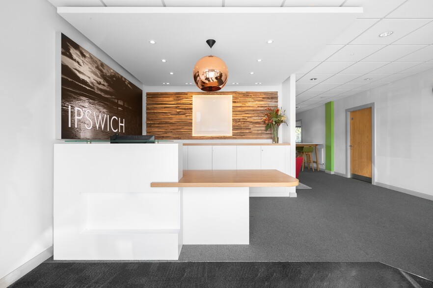 70-72 The Havens, Ipswich for lease - Interior Photo - Image 2 of 10