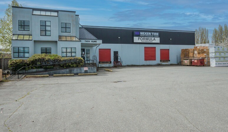 7404 Hume Ave, Delta, BC à vendre - Photo du bâtiment - Image 1 de 1