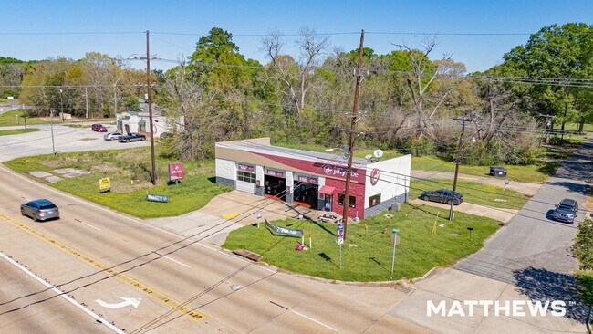 More details for 1333 E Main St, Ville Platte, LA - Retail for Sale
