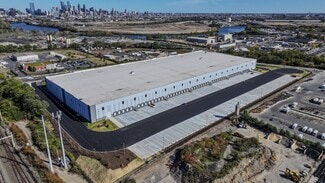 Plus de détails pour 3060 S 61st St, Philadelphia, PA - Industriel à louer