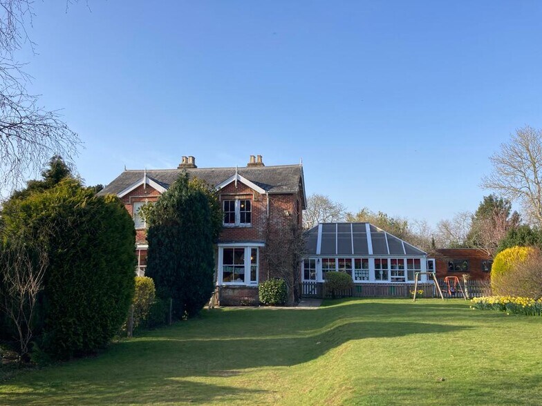 Ellingham Drove, Ringwood à vendre - Photo du bâtiment - Image 2 de 19