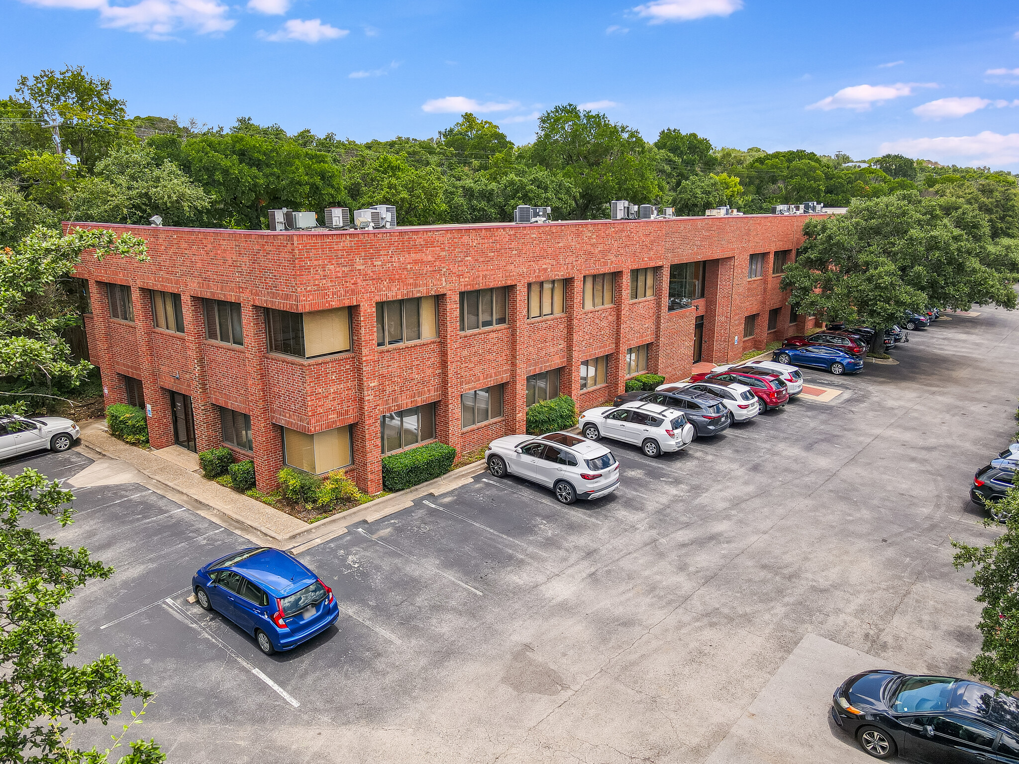 5750 Balcones Dr, Austin, TX à vendre Photo du b timent- Image 1 de 5