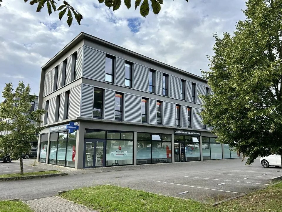 Office in Metz for lease Building Photo- Image 1 of 11