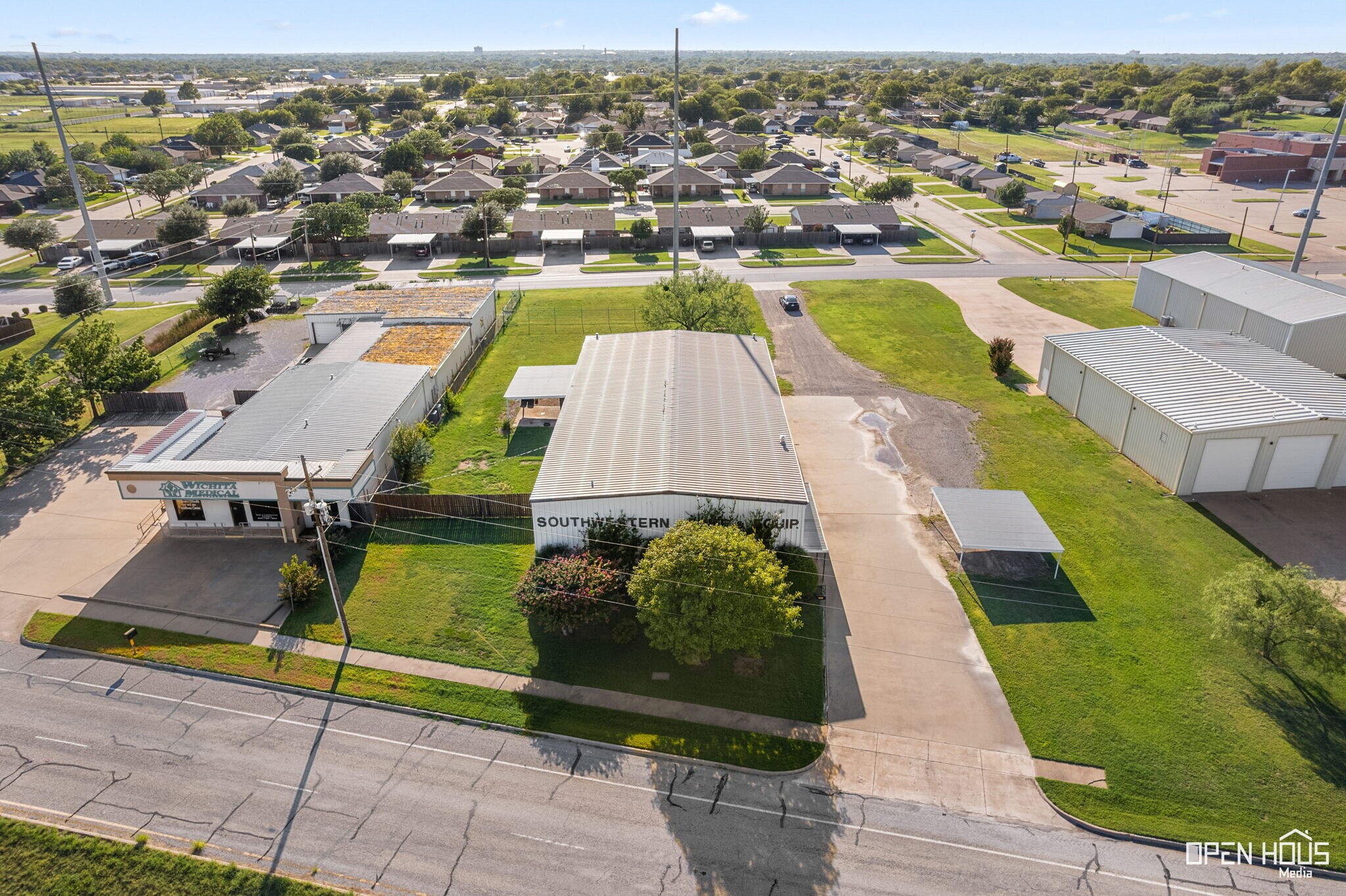 4200 Henry S Grace Fwy, Wichita Falls, TX à louer Photo principale- Image 1 de 59