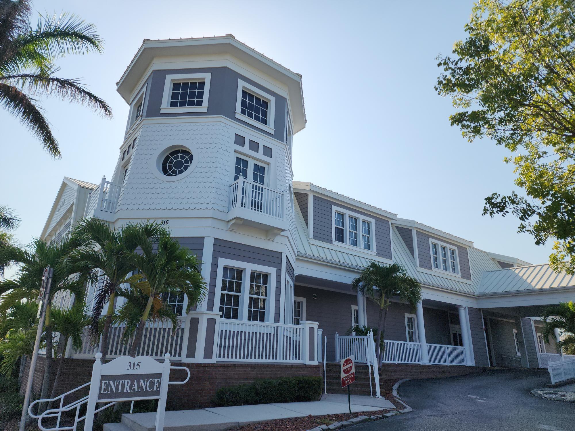 315 E Olympia Ave, Punta Gorda, FL for lease Building Photo- Image 1 of 18