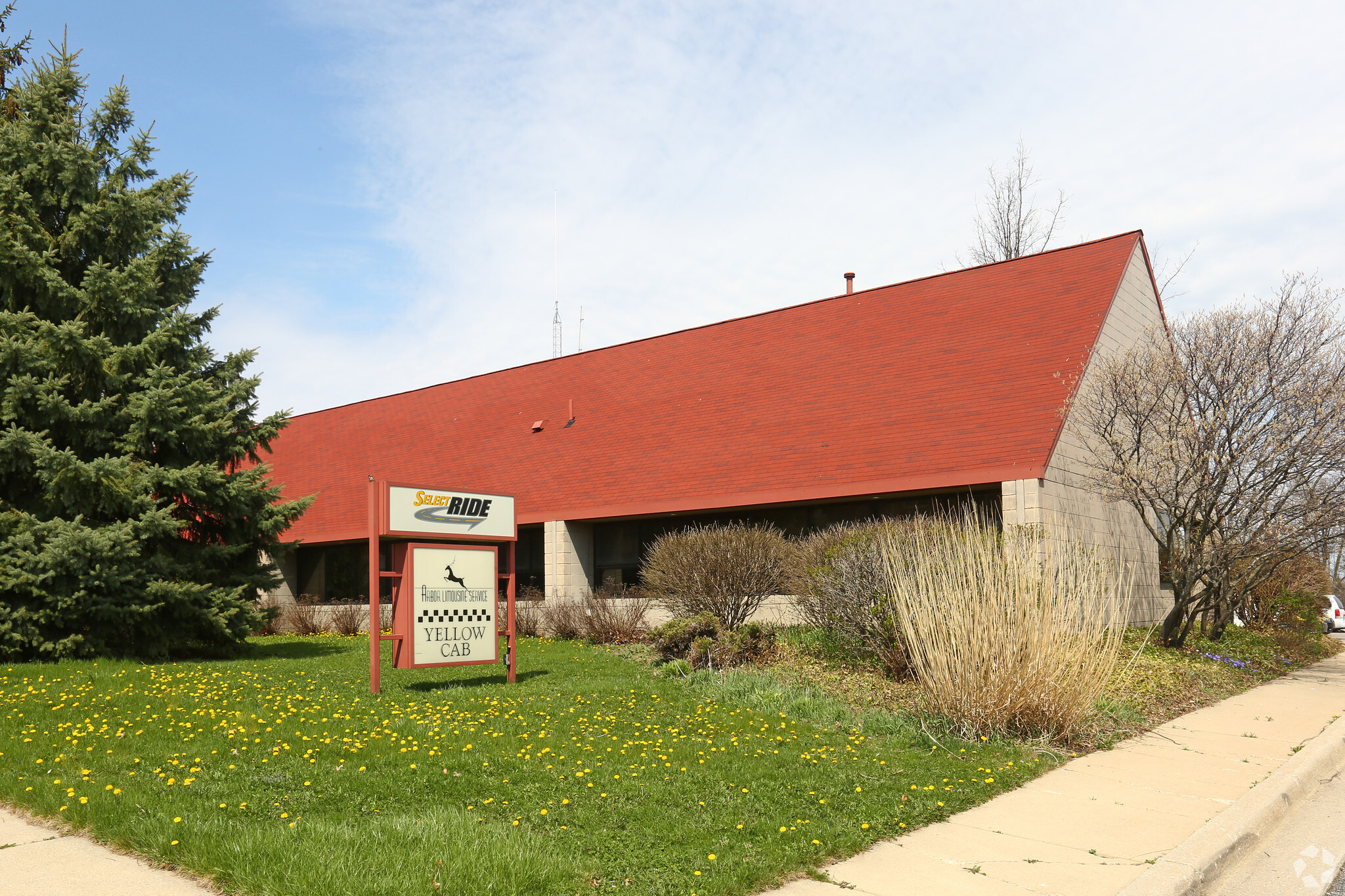 2050 Commerce Blvd, Ann Arbor, MI à vendre Photo principale- Image 1 de 1