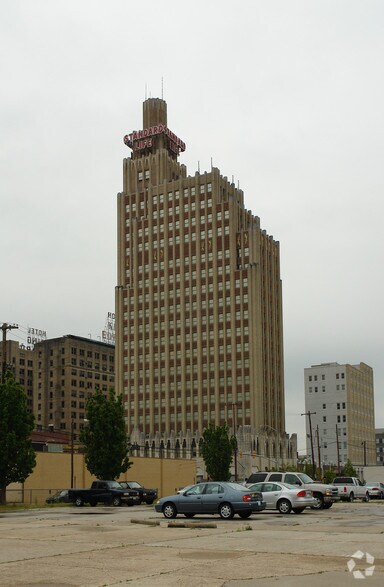 127 S Roach St, Jackson, MS à louer - Photo du bâtiment - Image 2 de 7