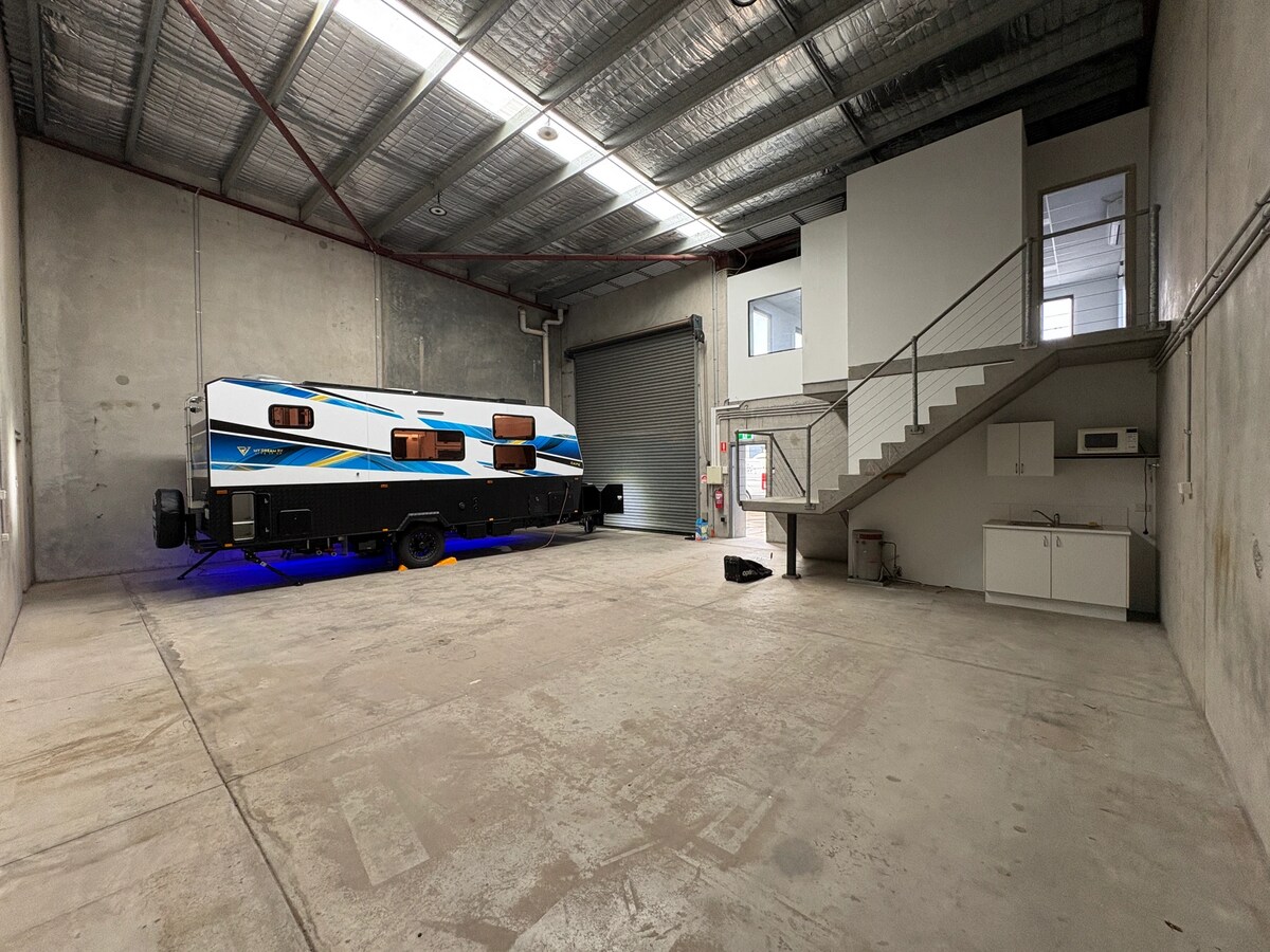 7-9 Production Rd, Taren Point, NSW 2229 - Unit 19 - - Interior Photo - Image 2 of 3