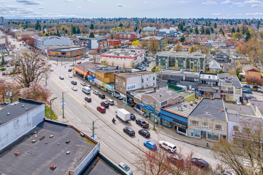 648-652 Kingsway, Vancouver, BC for sale - Aerial - Image 2 of 3