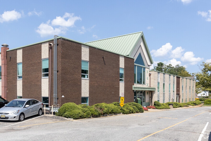 310 Main St, Toms River, NJ for sale - Building Photo - Image 2 of 11