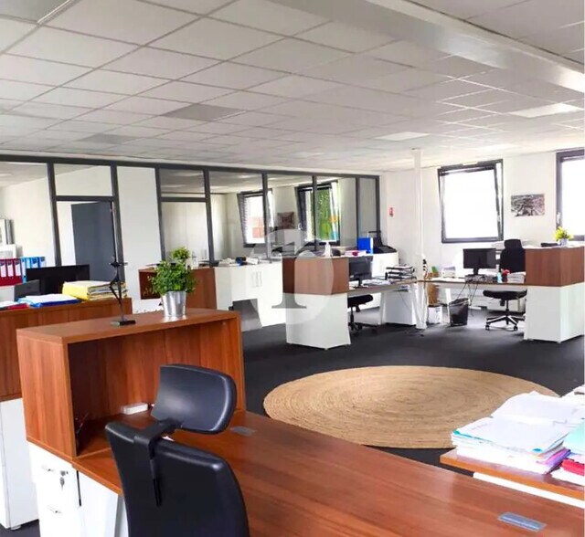 Bureau dans VILLENEUVE-D'ASCQ à louer - Photo intérieure - Image 3 de 6
