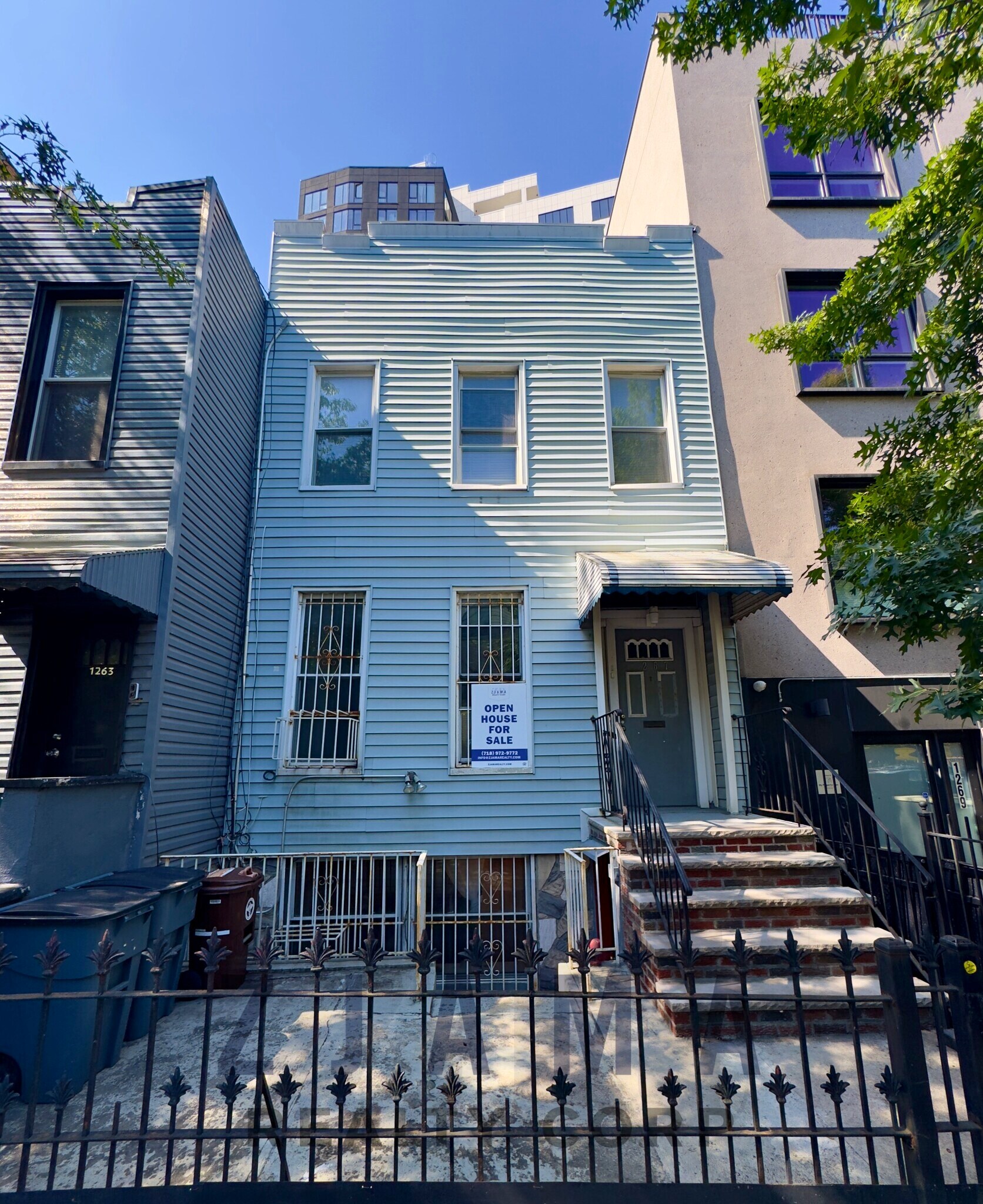 1267 DeKalb Ave, Brooklyn, NY à vendre Photo du bâtiment- Image 1 de 1