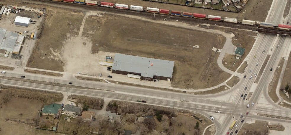2049 Dugald Rd, Winnipeg, MB for lease - Building Photo - Image 2 of 3