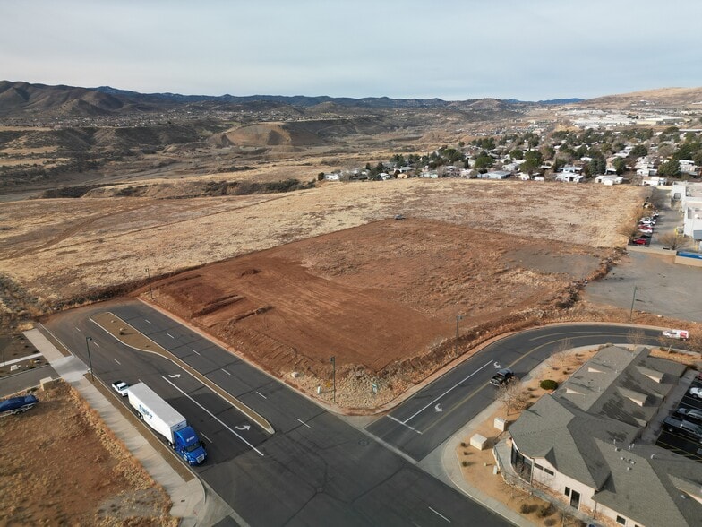 S/SWC Navajo Dr & Eastridge dr, Prescott Valley, AZ for sale - Aerial - Image 3 of 4