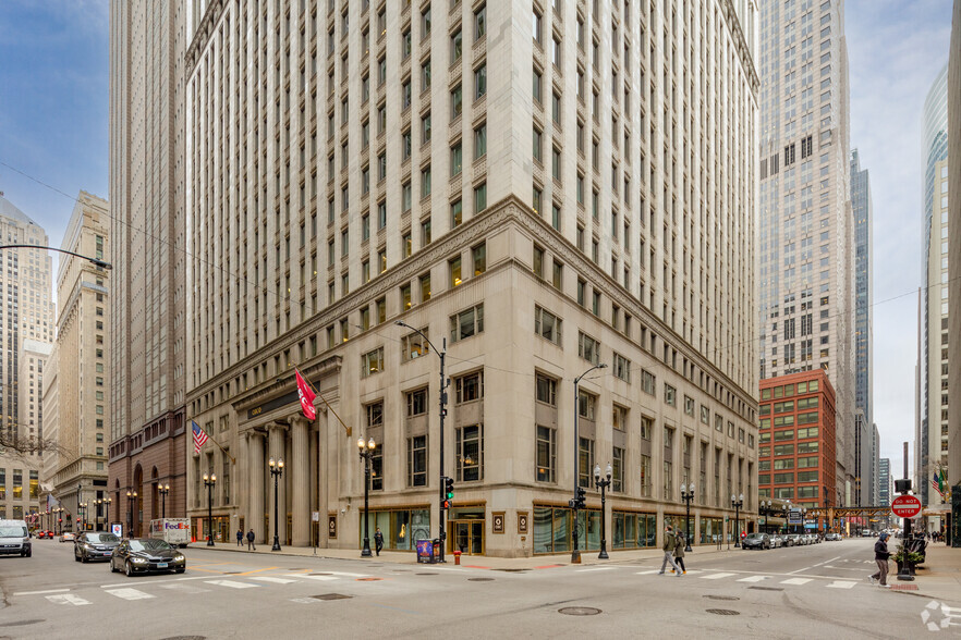 120 S LaSalle St, Chicago, IL à louer - Photo du bâtiment - Image 1 de 4