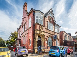 Plus de détails pour 3-5 Liverpool Rd, Southport - Commerce de détail à louer