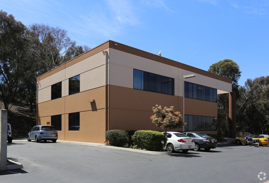 11423 W Bernardo Ct, San Diego, CA à vendre - Photo du bâtiment - Image 2 de 5