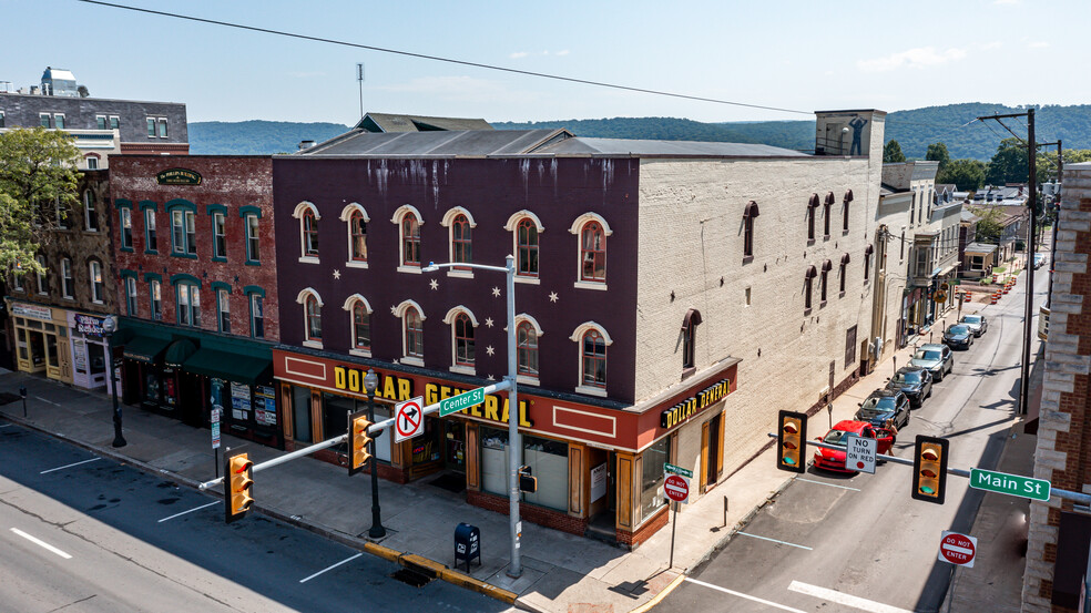 6 E Main St, Bloomsburg, PA à vendre - Photo du bâtiment - Image 1 de 1