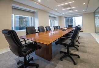 Plus de détails pour 712 Fifth Ave, New York, NY - Bureau à louer