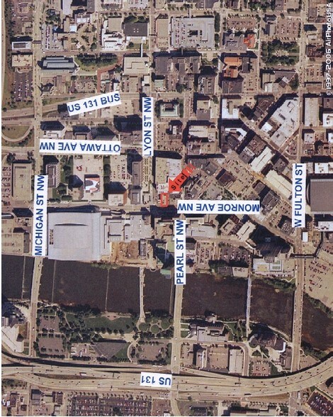 190 Monroe Ave NW, Grand Rapids, MI à louer - Aérien - Image 2 de 7