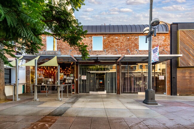 More details for 1323 3rd Street Promenade, Santa Monica, CA - Retail for Lease