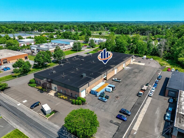 109 Pike Cir, Huntingdon Valley, PA à vendre - Aérien - Image 2 de 10