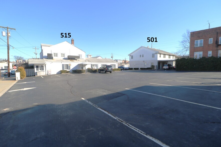 501-515Lexington Ave. Clifton portefeuille de 2 propriétés à vendre sur LoopNet.ca - Photo du bâtiment - Image 3 de 19