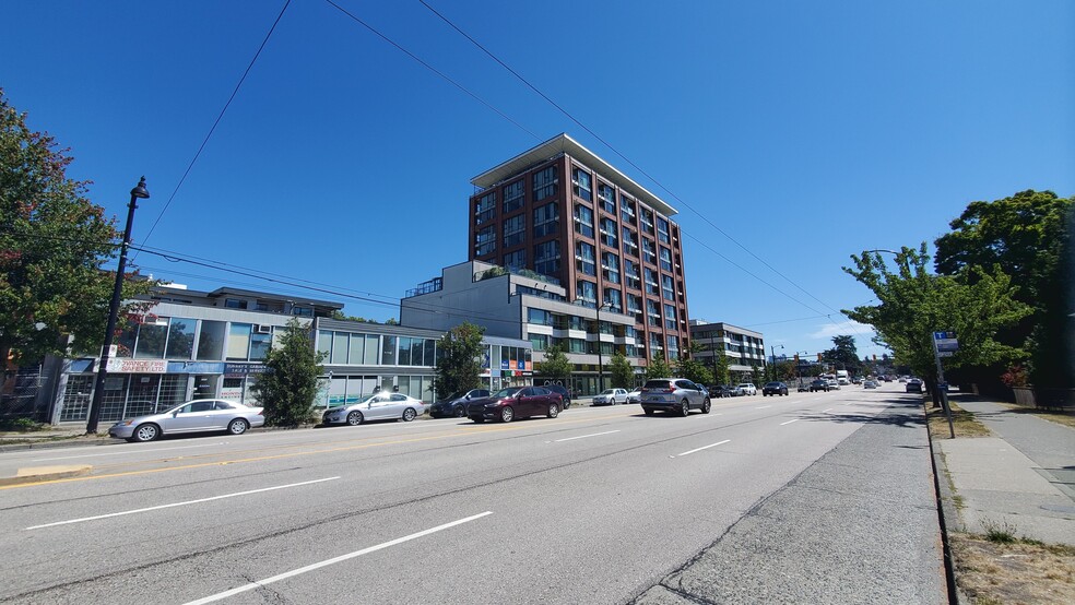 2653 Kingsway, Vancouver, BC for lease - Building Photo - Image 3 of 12