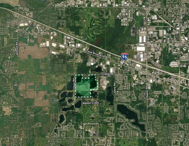 27120 Haas Rd, Wixom, MI à vendre - Photo du bâtiment - Image 1 de 1