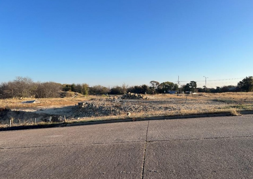 4483 N Polk St, Dallas, TX for sale - Primary Photo - Image 1 of 1