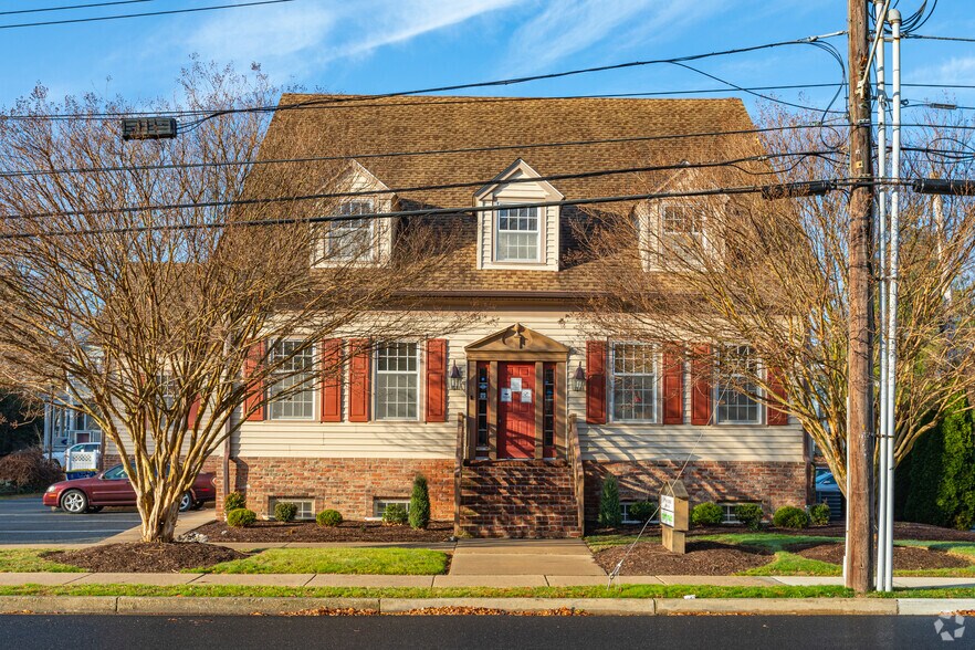 30 S American Ave, Dover, DE à louer - Photo du bâtiment - Image 3 de 4