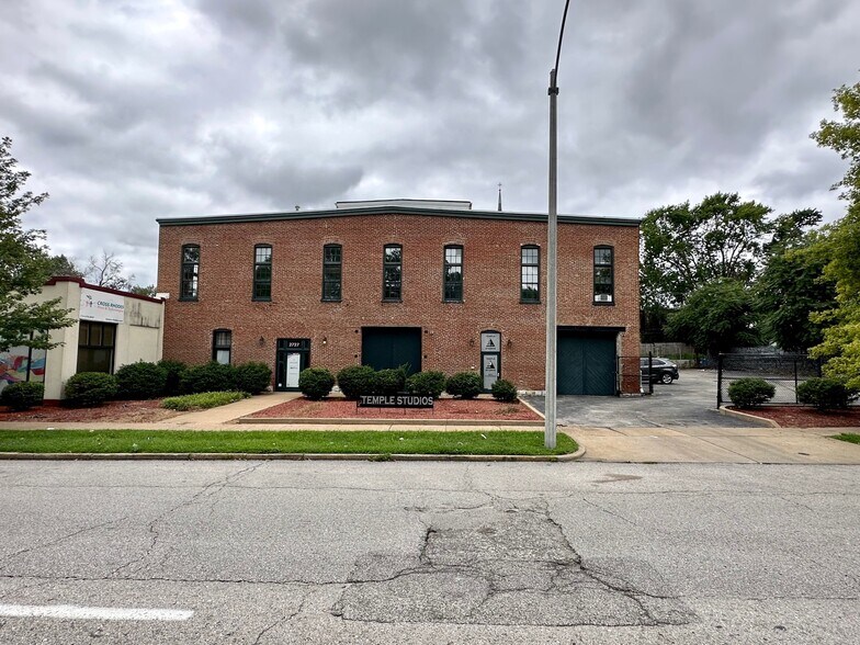 2727-2731 S Jefferson Ave, Saint Louis, MO à louer - Photo du bâtiment - Image 2 de 21